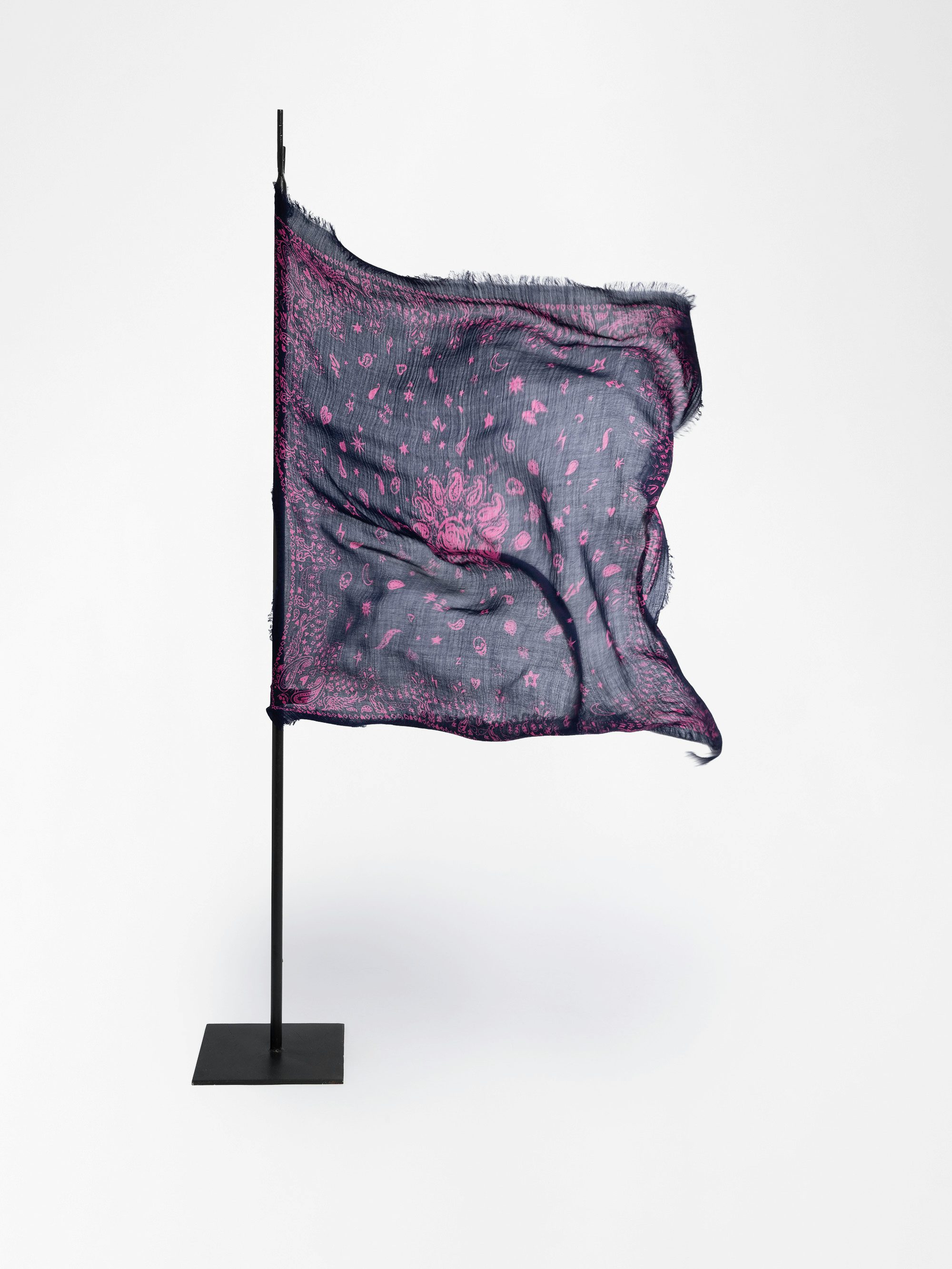 Nuage Bandana Scarf - Feather cashmere scarf with bandana print.